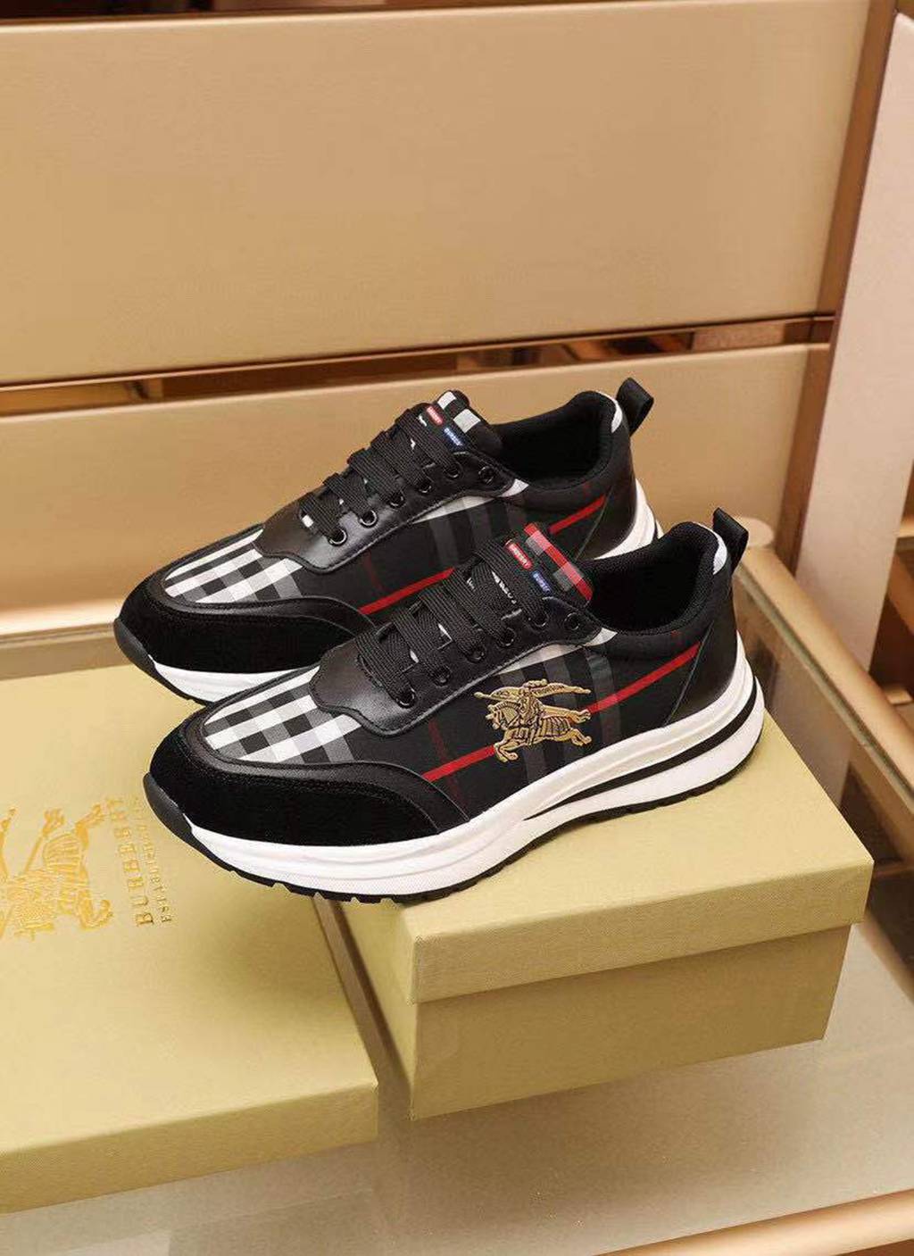 B*URBERRY SHOES
